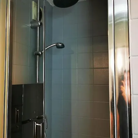 Appartement Joli En Baroeul Proche Lille