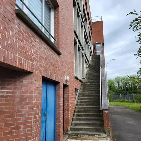 Joli En Baroeul Proche Lille شقة *